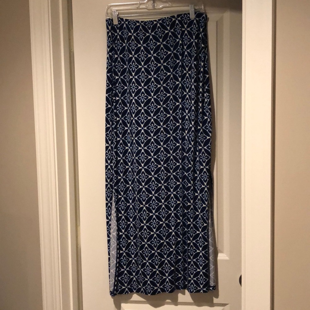 NWOT Old Navy Maxi Skirt
